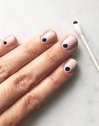 a simple nail hack for graphic understated nails minimal nails minimalist nails beautiful nails