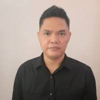 Edward Villacorta's Instagram, Twitter & Facebook