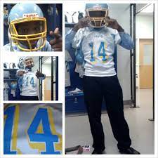 Steps On Becoming The Best Quarterback : 11 Steps - Instructables