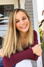 Jeanne Seay's Instagram, Twitter & Facebook