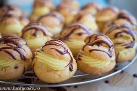 Pin On Prajituri Fructe Branza Chec Tort