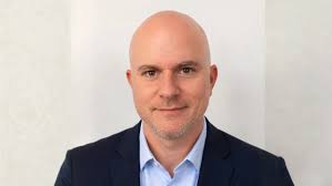 What DeFi Actually Built and Why Traditional Finance Is Quietly Adopting It
