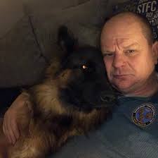 here's my offering that i've owned for 8 years in November. Best car I've  ever driven. love it 😍 just 🥰 I have a small issue with it that ive sort  of