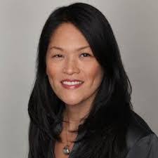 Ellen Shin's Instagram, Twitter & Facebook