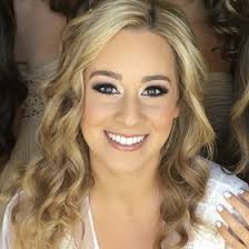 Marissa Gomes (marissamaycott)