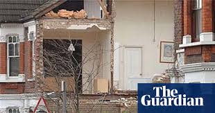 Homes have been damaged amid reports of a tornado in east london. Six Hurt As Tornado Strikes In London Uk News The Guardian