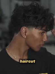 Jawline Filter Instagram