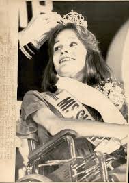 LG975 1975 AP Wire Photo MISS WHEELCHAIR AMERICA PAGEANT DIXIE LEE ETHERIDGE