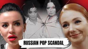 t.A.T.u. performing at the 2003 MTV Movie Awards