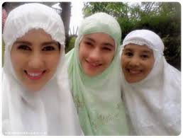 Kenalin ini Zee, seleb Thailand ganteng yang ternyata berdarah Medan