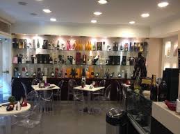 Inaugurado em 08 de maio de 1992 para exercer atividade em análises clínicas, o hemolab desempenha hoje relevante papel de auxílio diagnóstico na medicina do rio grande do norte. Gran Caffe Neapolis Neapel Pendino Restaurant Bewertungen Telefonnummer Fotos Tripadvisor