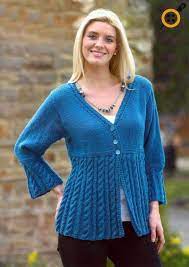 Hirka Modelleri 2018 En Yeni Orgu Hirka Modelleri Resimli Casaco De Trico Feminino Roupas De Trico Casaco De Trico
