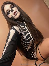 mm -, - jftfstS*^ * , WA .  . * JifV; W -^-fc > U  i* \ 1 i 3| hi Mfi-  *3 -AvV.-;- *6SV  elvirarelv :: shemale photo ::