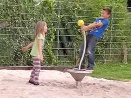 Made By Linie M Metall Form Farbe Youtube In 2020 Kleines Karussell Karussell Youtube