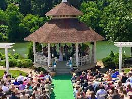 Ferrante S Lakeview Greensburg Pennsylvania 2 Pittsburgh Wedding Venues Lake View Wedding Social