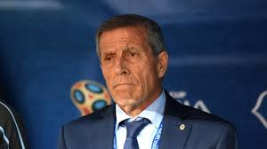 Was ihn nicht hindert, uruguay zu einem gefürchteten und fairen gegner zu formen. Fifa World Cup 2022 News Tabarez Signs Four Year Contract Renewal With Uruguay Fifa Com