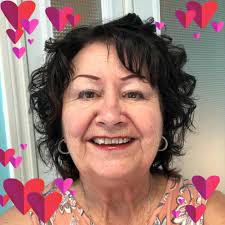 Homme, femme, enfant et bébé.sont unisex. Pour Bébé ensemble rose ses  25$grandeur 10,11,12., 25$ , et des 13 ses 30$. Grandeur 5 et 6 20$et de  7,8,9 sont 25$.les tuques 20$ ch. |