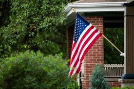 Once 4th of july and labor day have passed, i'll remove the flags and store them away until next year. Which Side Of Porch To Hang American Flag Home Decor Bliss