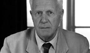 Memorial to 'infamous' hero