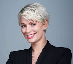 Anna Livermore's Instagram, Twitter & Facebook