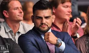 Ufc on espn 22 breakdown: Ufc 234 Kelvin Gastelum Makes Bizarre Claim After Robert Whittaker Freak Injury Ufc Sport Express Co Uk