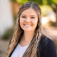 Shannon Dunkle's Instagram, Twitter & Facebook