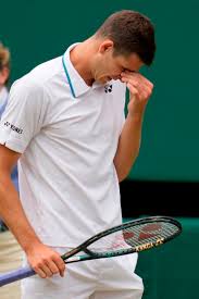 Alexander sascha zverev was born on 20 april 1997 in hamburg, germany to russian parents, irina zvereva and alexander mikhailovich zverev.he has an older brother mischa who was born nearly a decade earlier and is a professional tennis player as well. Hubert Hurkacz Girlfriend Img Abbott