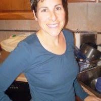 Anne Maroney's Instagram, Twitter & Facebook