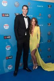 The couple dated for a long. Matt Cronin On Twitter What Do You Know On Air John Isner And Madison Mckinley Have Become Engaged Will Get Married In December Good 4 Both Of You Https T Co Vyqgxtrcto Twitter