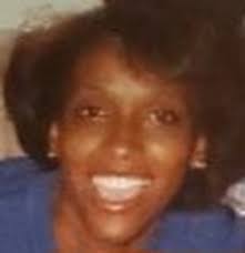 ELIZABETH HOLMES Obituary (2011)