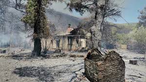 Δύσκολη νύχτα για βίλια και κερατέα. Yxkskoysqjouvm