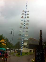 In der tat liegt dieser vor. May Tree Celebration Or Maibaum Tradition From Germany Getsetandgo