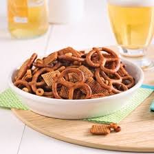 20 Produits Du Commerce En Version Maison Pratico Pratiques Recipe Chex Mix Food Chex