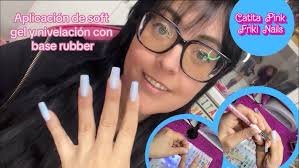 Combined dry manicure and rubber base leveling