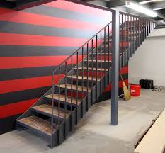 metalltreppe ladenlokal gelaender parkettstufen glimmer 11 stahltreppen treppe metalltreppe