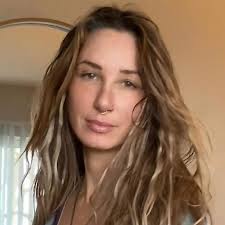 Top 100 Jewelry Influencers in 2025