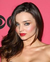 Miranda Kerr opts for a softer and straighter—but just as thick—brow at the  Victoria's Secret Fashion Show Viewing Party in Costa Mesa, California.