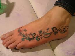 If you go with a dainty design, it. Foot Tattoo Designs For Women Quotes Quotesgram