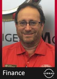 Nissan Dealership St. Peters MO Staff