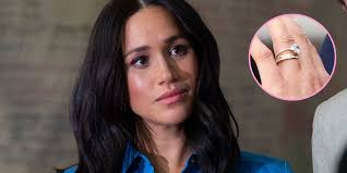 Unfortunately, meghan markle is being shamed for her engagement ring update, with a royal expert calling the decision odd, and pointing out the ring's historical value. Why Meghan Markle Isn T Wearing Her Engagement Ring In Africa