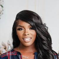 Monique Whitley's Instagram, Twitter & Facebook