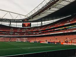 プレミアリーグ（premier league、english premier league、epl）は、イングランドのサッカーリーグの1部。正式名称はザ フットボール アソシエーション プレミアリーグ（the football association premier league limited、fapl）. ãƒ—ãƒ¬ãƒŸã‚¢ãƒªãƒ¼ã‚° ã‚¹ã‚¿ã‚¸ã‚¢ãƒ ä¸€è¦§ ä¸–ç•Œã®ãƒŠã‚ªãƒ¤ ç´ äººãŒã‚µãƒƒã‚«ãƒ¼ã‚'èªžã‚‹