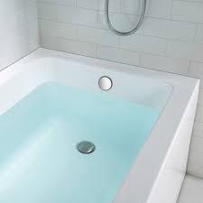 (acrylic vs fiberglass bathtub) both acrylic and fiberglass tubs are good with affordability, light, and durability. á… Woodbridge 60 Inch Contemporary Alcove Acrylic Bathtub With Right Hand Drain And Overflow Holes White Woodbridge