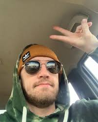 Dan Newcomb (@thedukenewk) • Instagram photos and videos