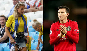 Discover everything you want to know about victor lindelöf: Lindelof Takker Solskjaer Etter Fodselsdrama Vi Var Redde Vg