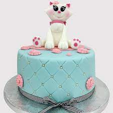 Delicious designer organic cupcakes for cats (lots of designs) $ 22.00 select options Online Designer Cat Fondant Chocolate Cake Gift Delivery In Uae Ferns N Petals