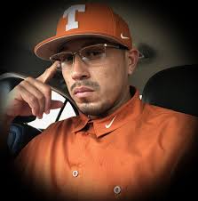 For a Texas Longhorns night game, should fans wear all white or all burnt  orange?