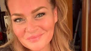 Fundraiser for Kylie Larkin by Andrea Fowler : Support Kylie with the  passing of her Mom Kelly