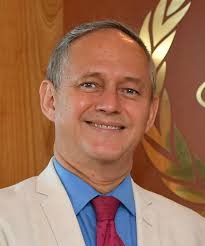 Campuzano hizo fútbol y le apunta a la semi con santos. Luis Javier Campuzano Pina Wikipedia