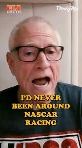 Jake Elder: “You ain’t got no tach??” 🤯 , Mark: “Nope! Don’t need it.”